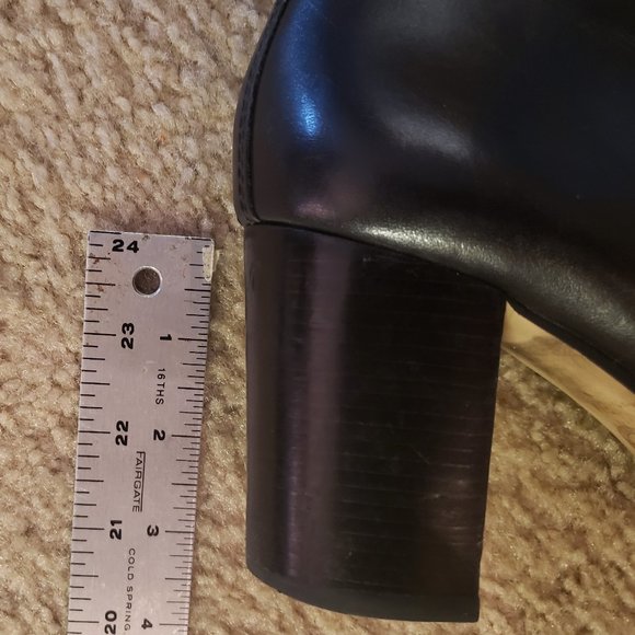 Michael Kors Arley Boot - Picture 5 of 7